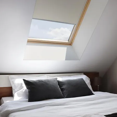 New Skyline 1bdrm Free Parking & Terrace Apartament *