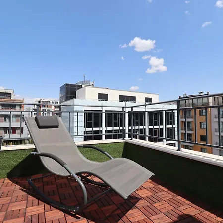 New Skyline 1bdrm Free Parking & Terrace