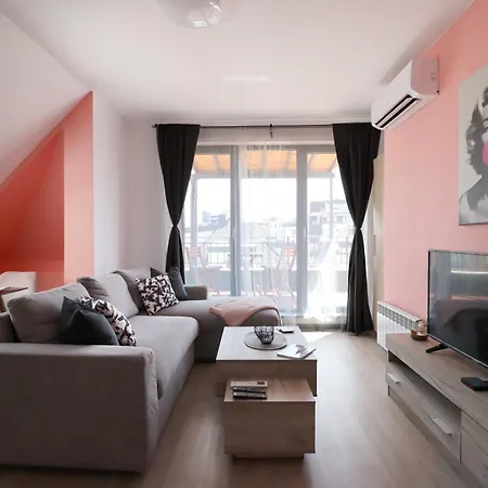 New Skyline 1bdrm Free Parking & Terrace Sofia